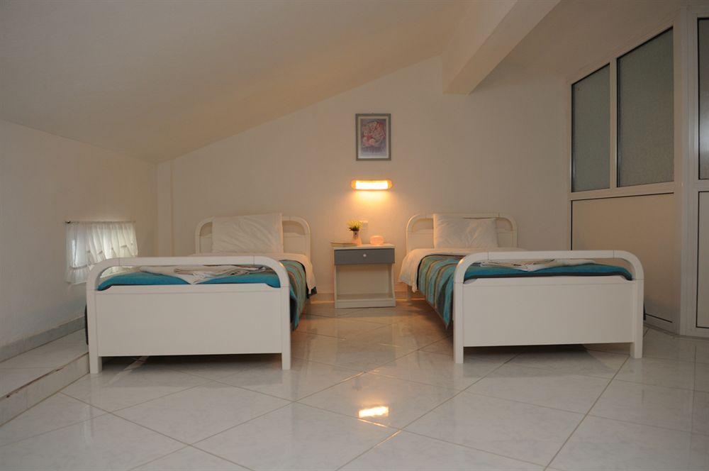 Pegasus Hotel ฮานิโอติ ภายนอก รูปภาพ